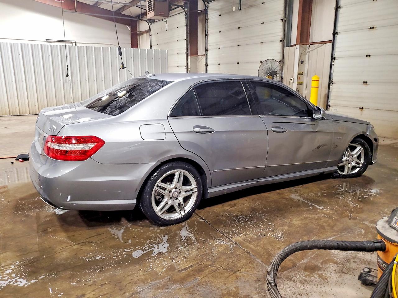 2012 Mercedes-benz E 350 4matic Gray vin: WDDHF8JB9CA559759