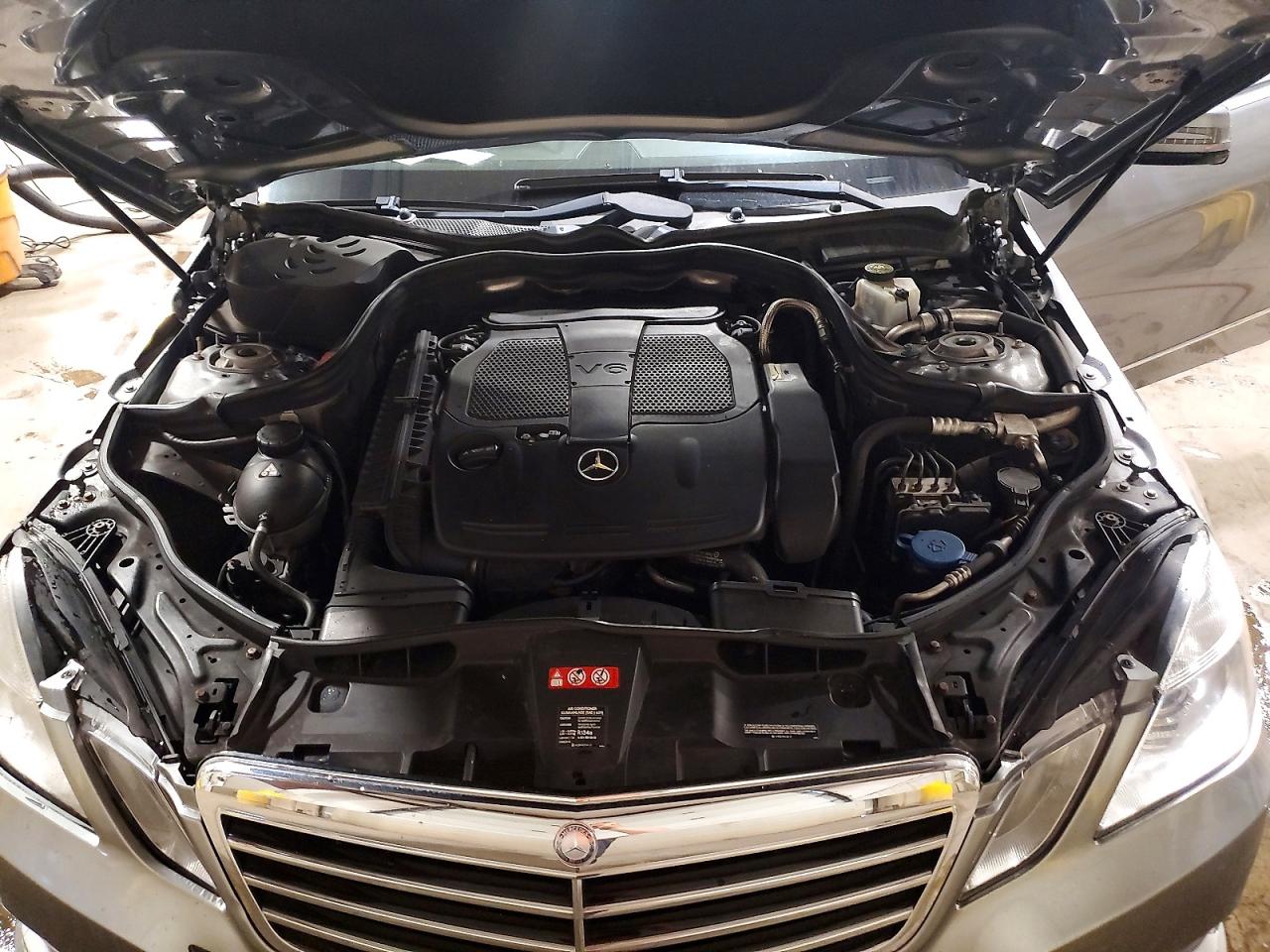 2012 Mercedes-benz E 350 4matic Gray vin: WDDHF8JB9CA559759