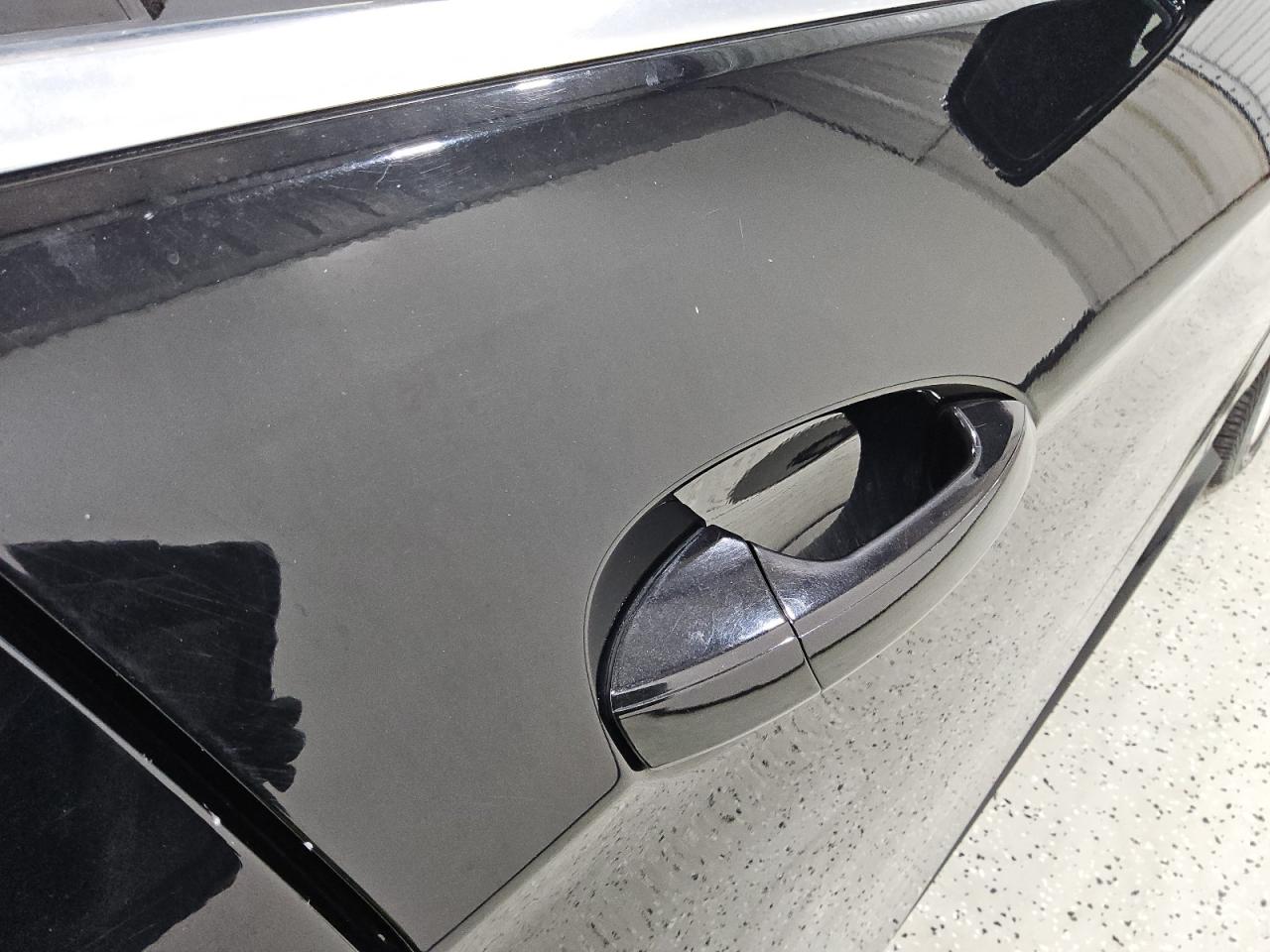2012 Mercedes-benz E 350 4matic Black vin: WDDHF8JB9CA597587 Damage: Right Front Door, Chipped, 4