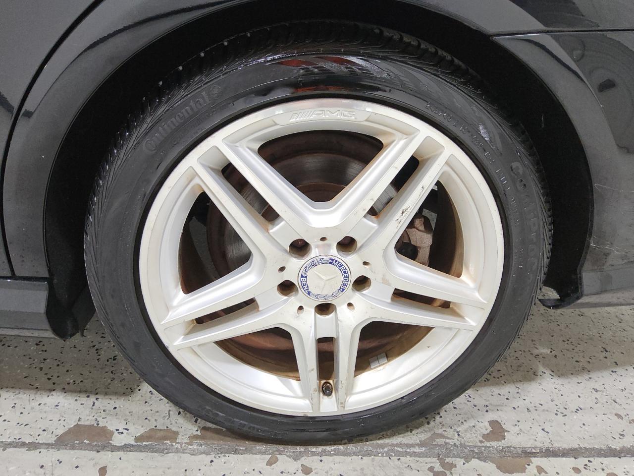 2012 Mercedes-benz E 350 4matic Black vin: WDDHF8JB9CA597587 Damage: Left Rear Wheel, Chipped, 4