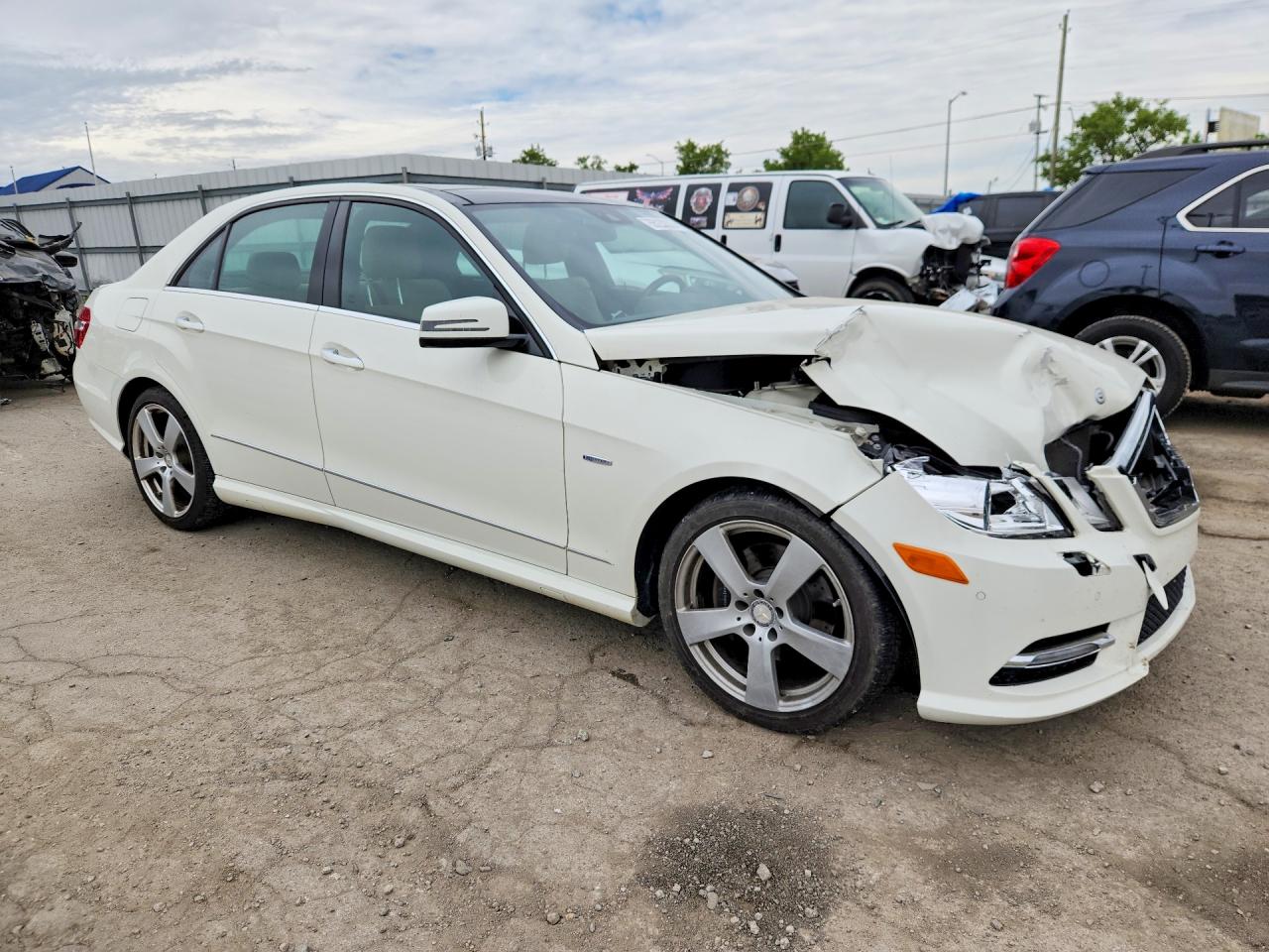 2012 Mercedes-benz E 350 4matic Белый vin: WDDHF8JB9CA628837