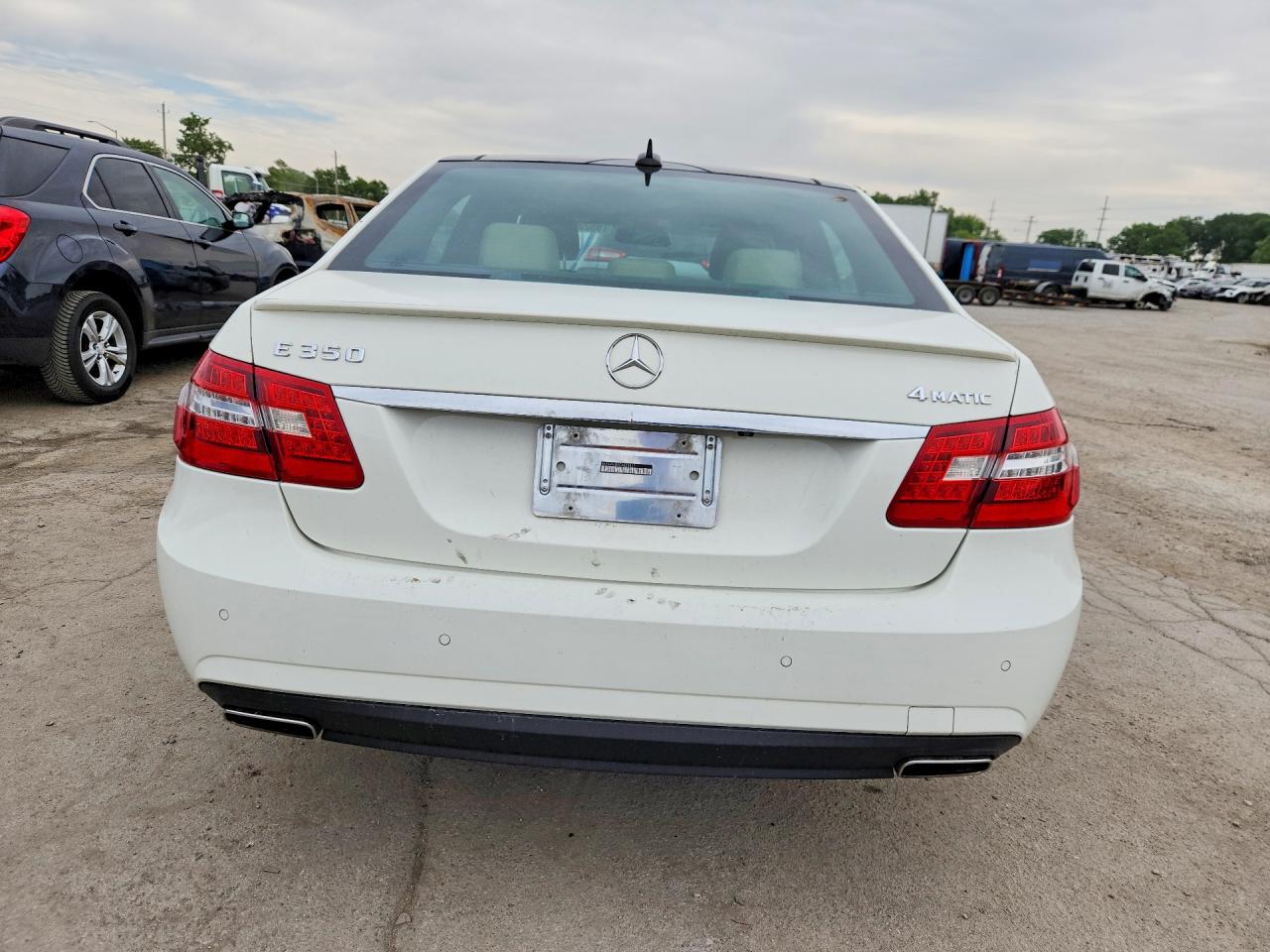 2012 Mercedes-benz E 350 4matic Белый vin: WDDHF8JB9CA628837