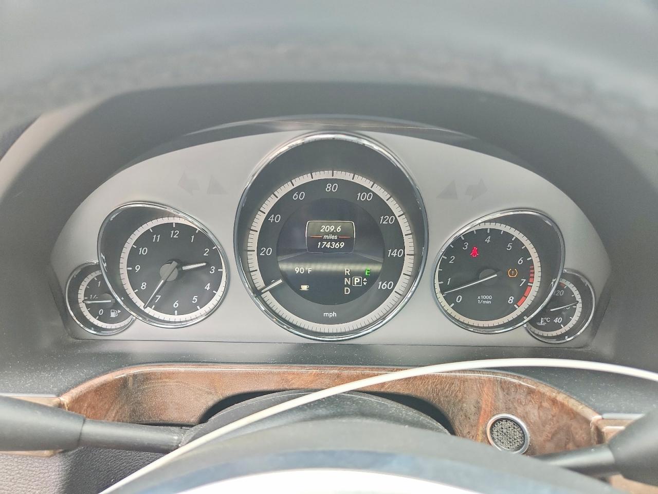 2013 Mercedes-benz E 350 4matic Белый vin: WDDHF8JB9DA663007