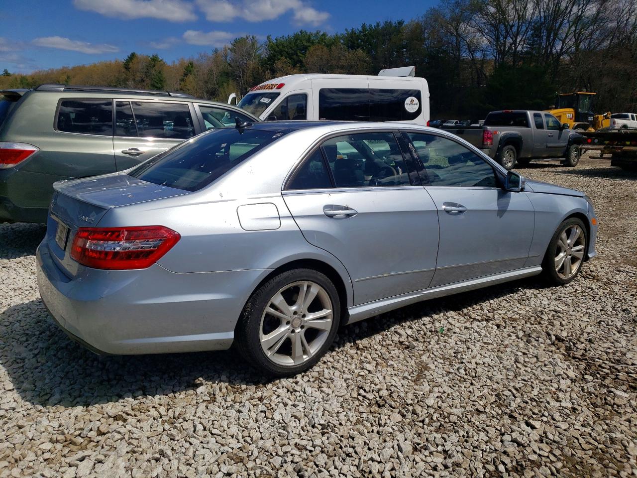 2013 Mercedes-benz E 350 4matic Серебряный vin: WDDHF8JB9DA672919