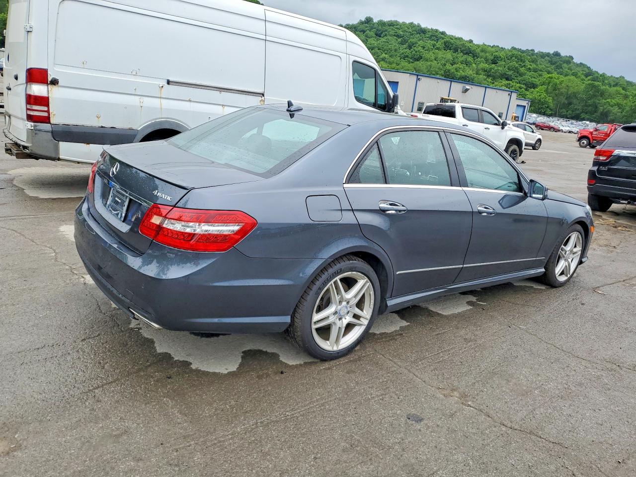2013 Mercedes-benz E 350 4matic Gray vin: WDDHF8JB9DA679336