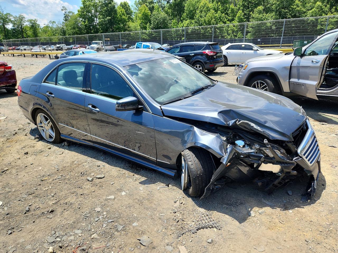 2013 Mercedes-benz E 350 4matic Gray vin: WDDHF8JB9DA710617