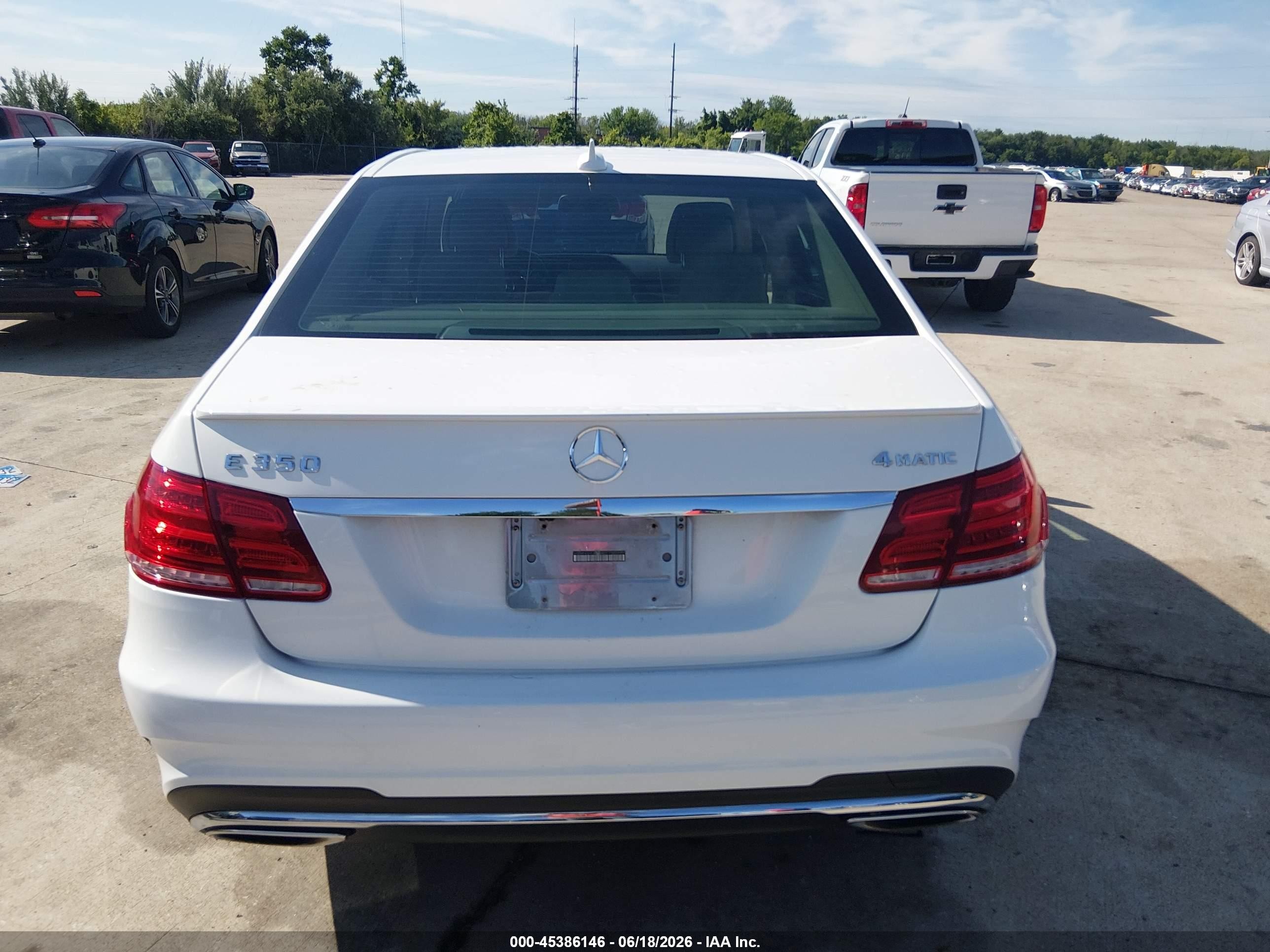 2014 Mercedes-benz E 350 4matic White vin: WDDHF8JB9EA780622