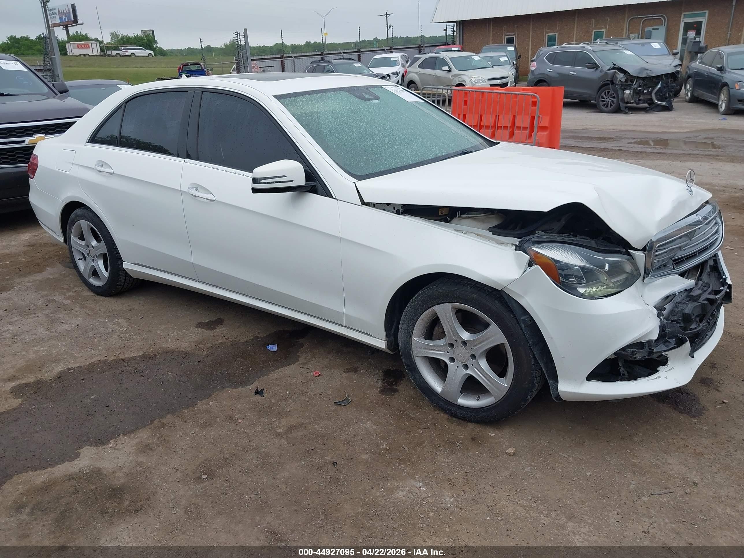 2014 Mercedes-benz E 350 4matic Белый vin: WDDHF8JB9EA784511