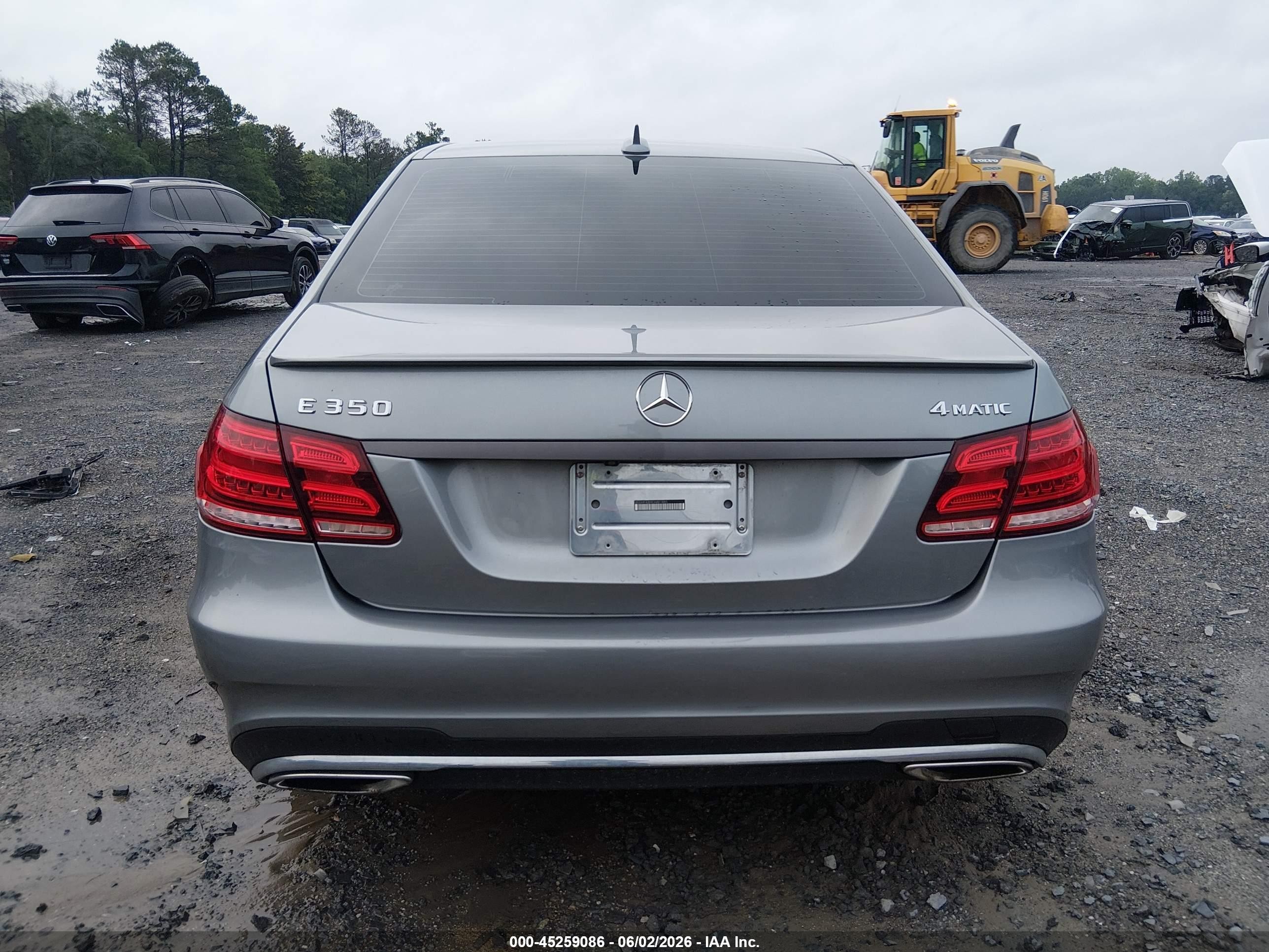 2014 Mercedes-benz E 350 4matic Silver vin: WDDHF8JB9EA881885