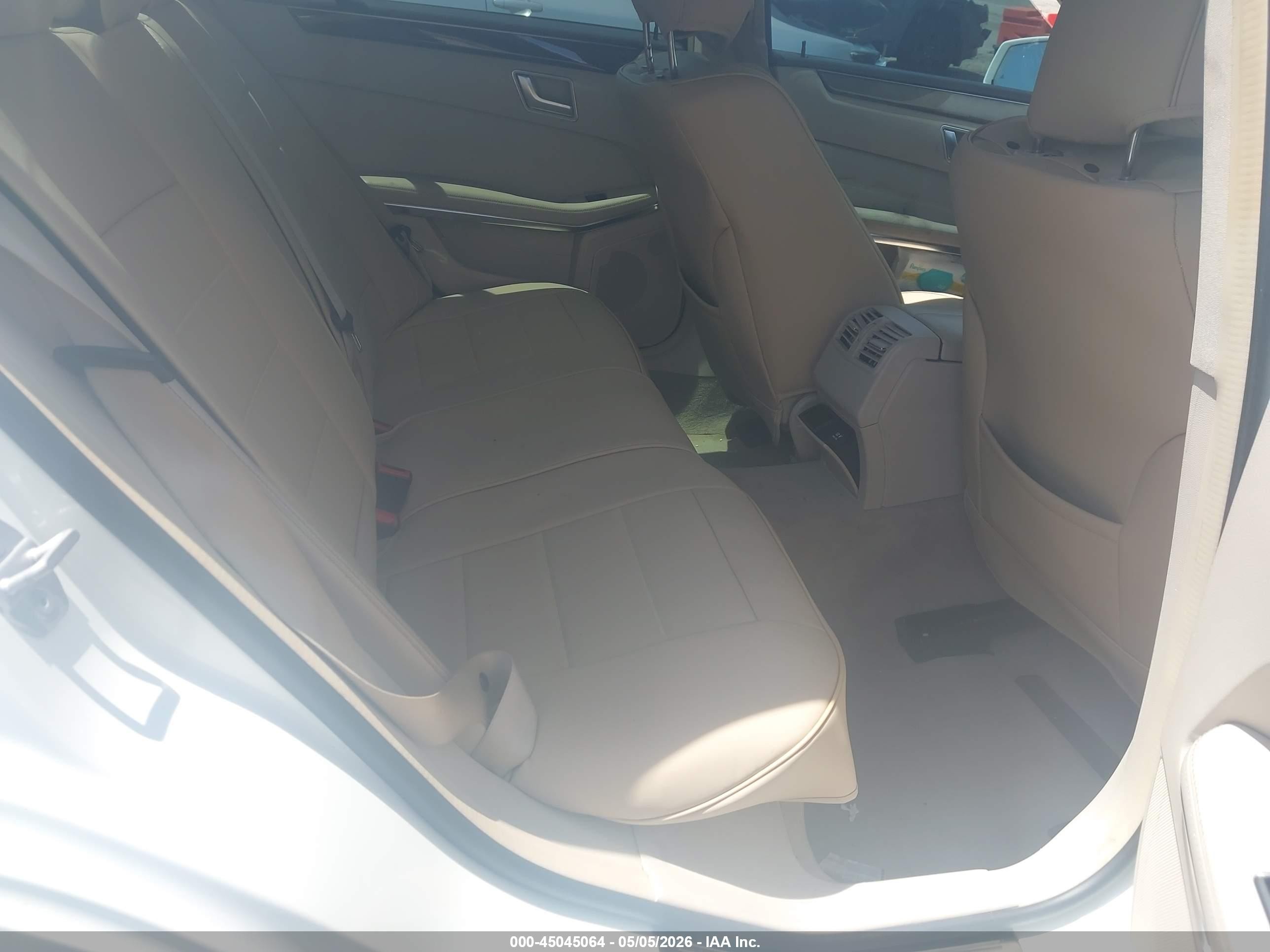 2014 Mercedes-benz E 350 4matic Белый vin: WDDHF8JB9EA938196