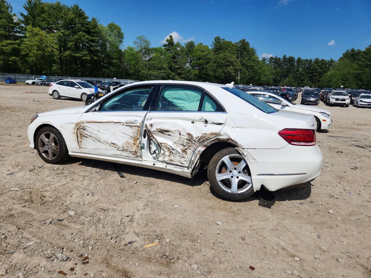 2014 Mercedes-benz E 350 4matic White vin: WDDHF8JB9EA985034