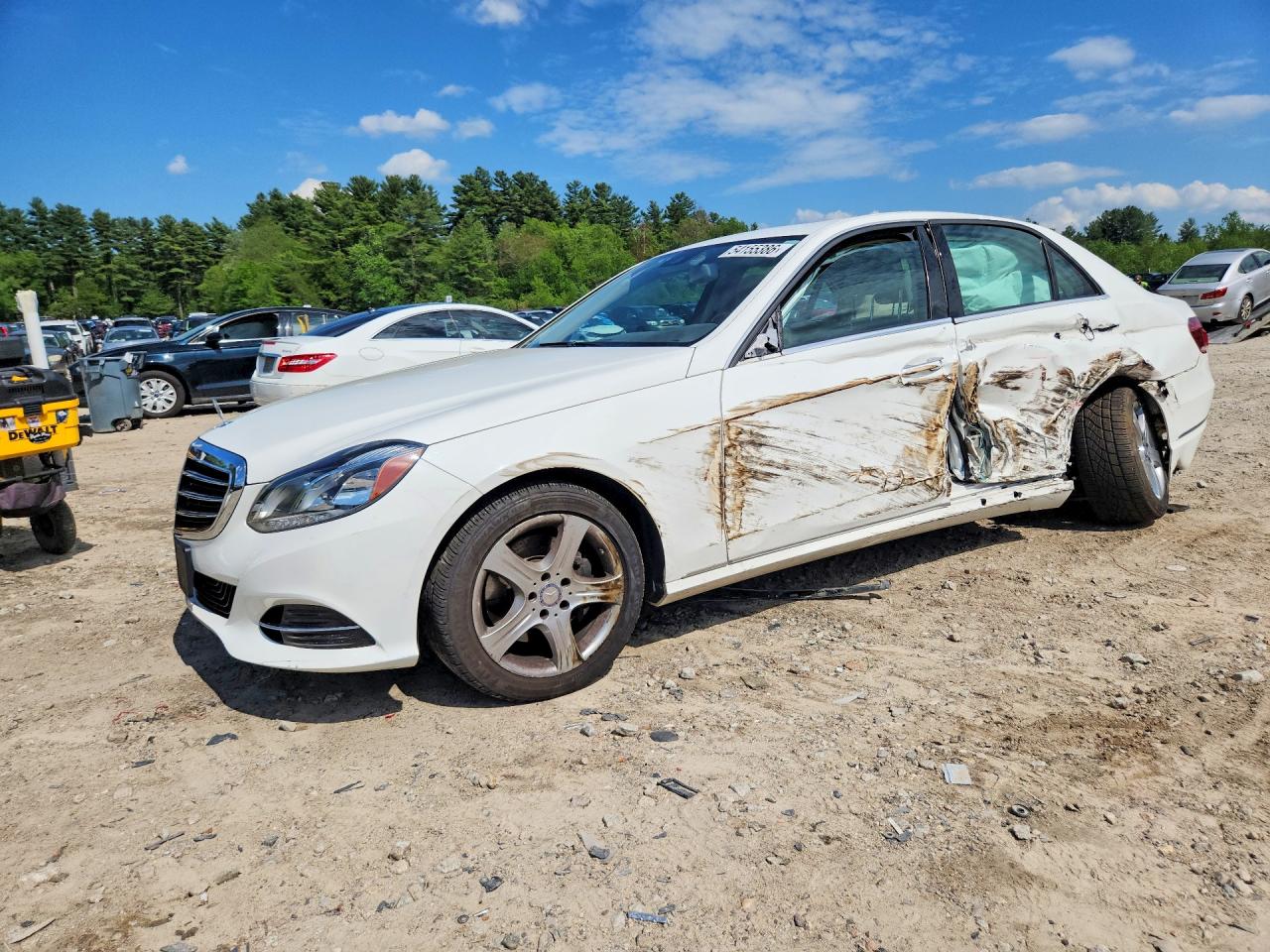 2014 Mercedes-benz E 350 4matic White vin: WDDHF8JB9EA985034