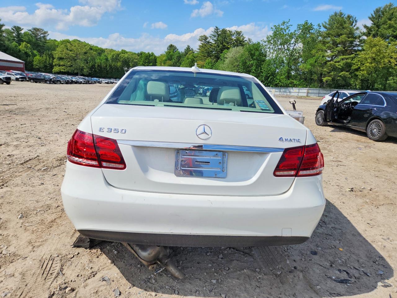 2014 Mercedes-benz E 350 4matic White vin: WDDHF8JB9EA985034