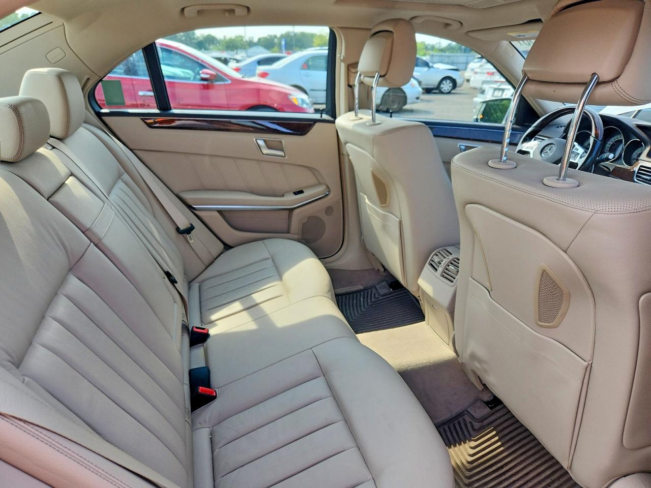 2014 Mercedes-benz E 350 4matic Silver vin: WDDHF8JB9EB017526
