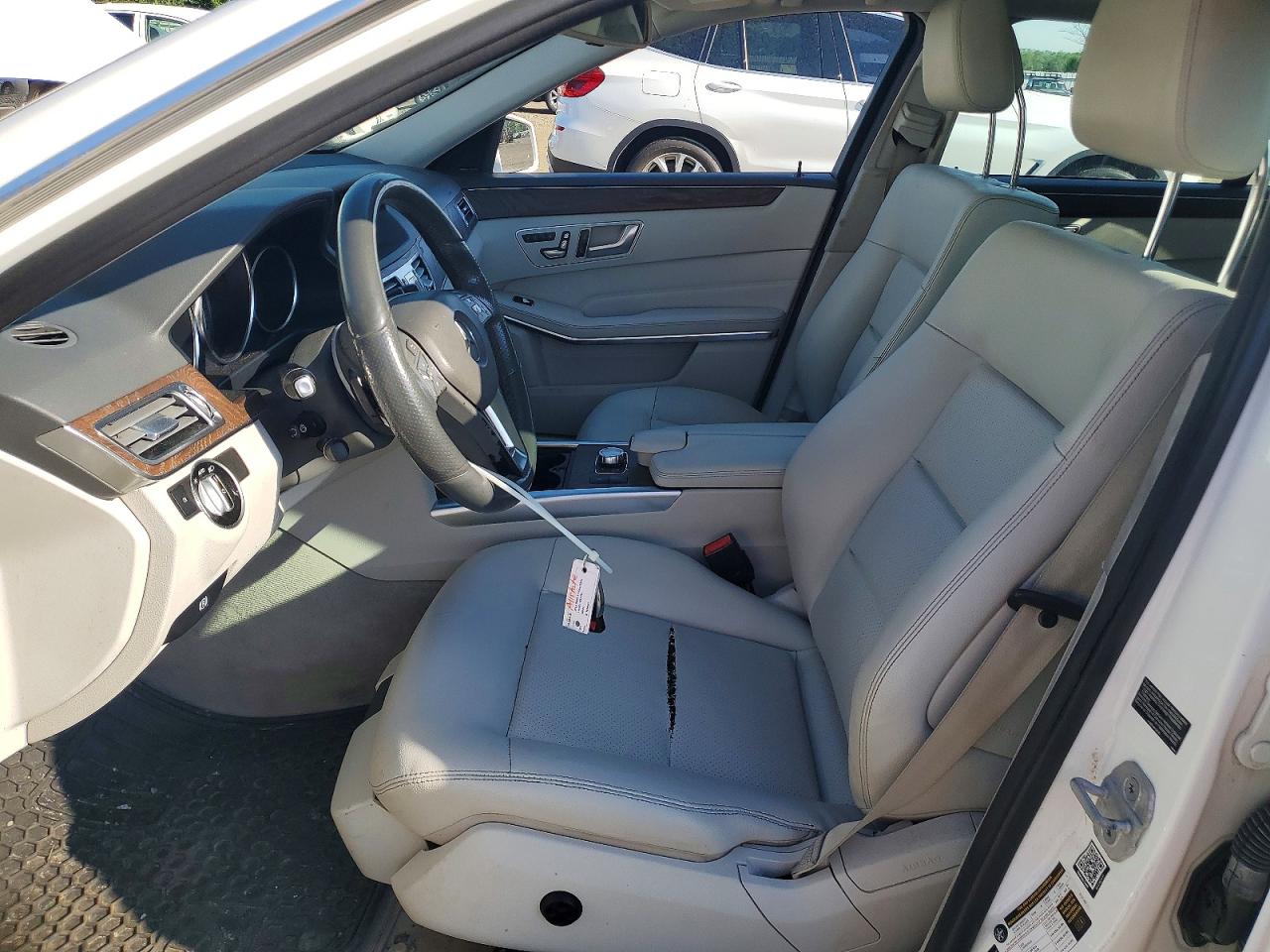 2015 Mercedes-benz E 350 4matic White vin: WDDHF8JB9FB161370