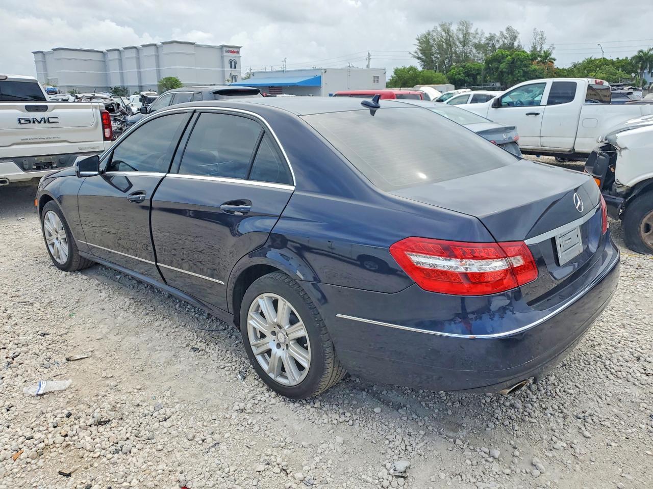 2012 Mercedes-benz E 350 4matic Blue vin: WDDHF8JBXCA552271