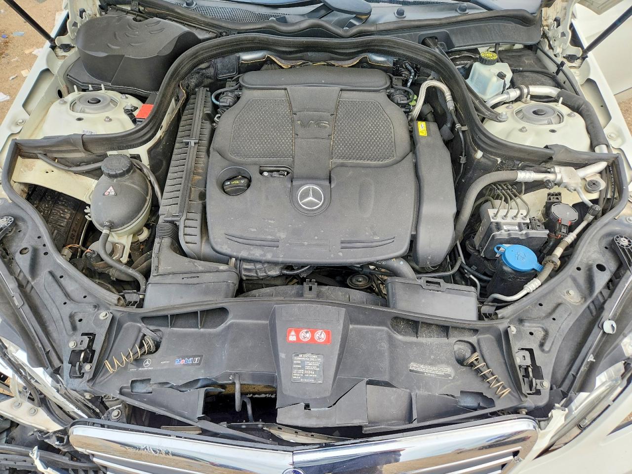 2012 Mercedes-benz E 350 4matic Белый vin: WDDHF8JBXCA597873