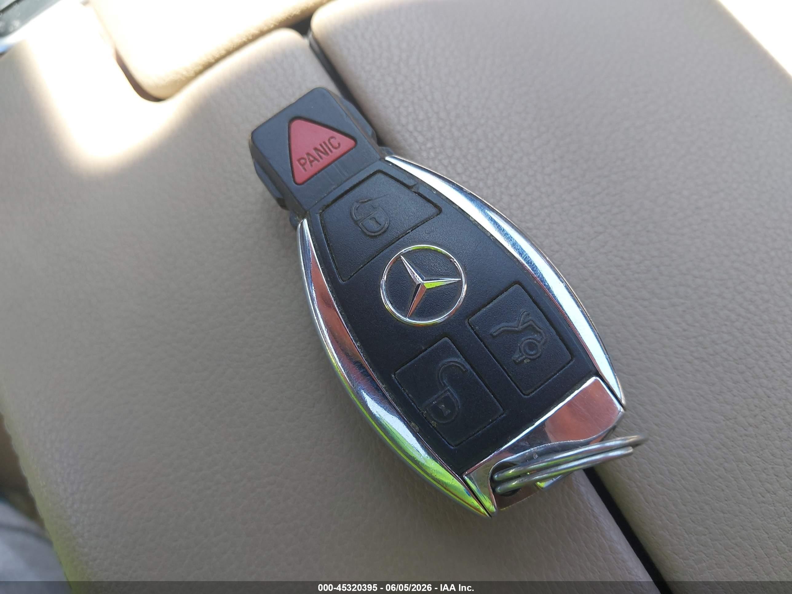 2012 Mercedes-benz E 350 4matic Dark Blue vin: WDDHF8JBXCA648532