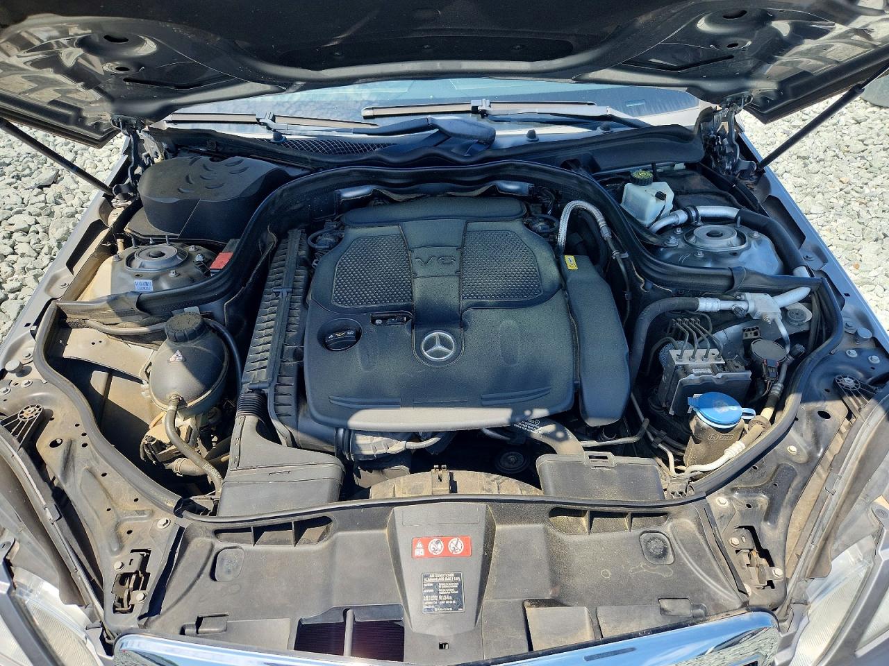 2013 Mercedes-benz E 350 4matic Silver vin: WDDHF8JBXDA663517