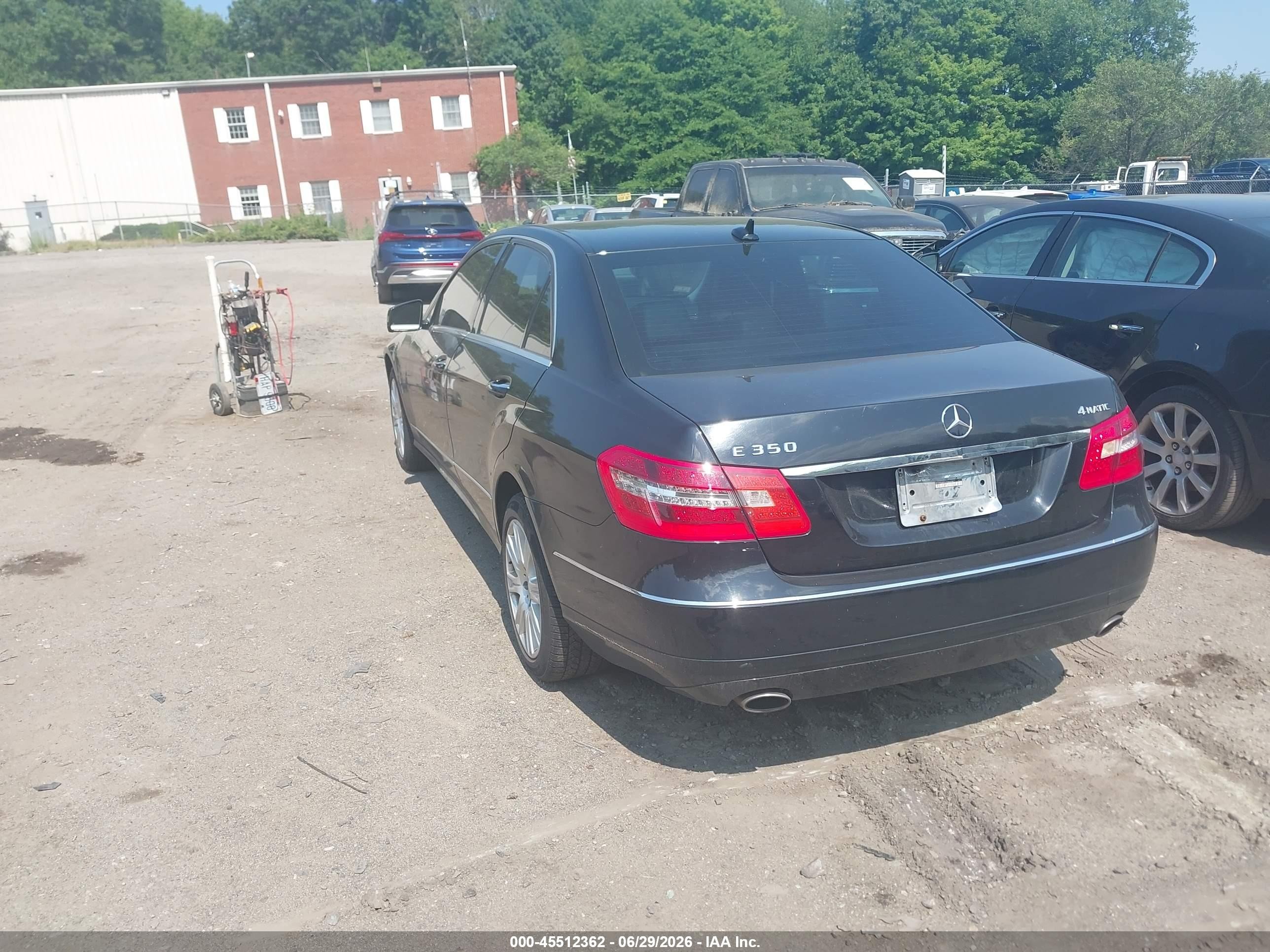 2013 Mercedes-benz E 350 4matic Black vin: WDDHF8JBXDA663758