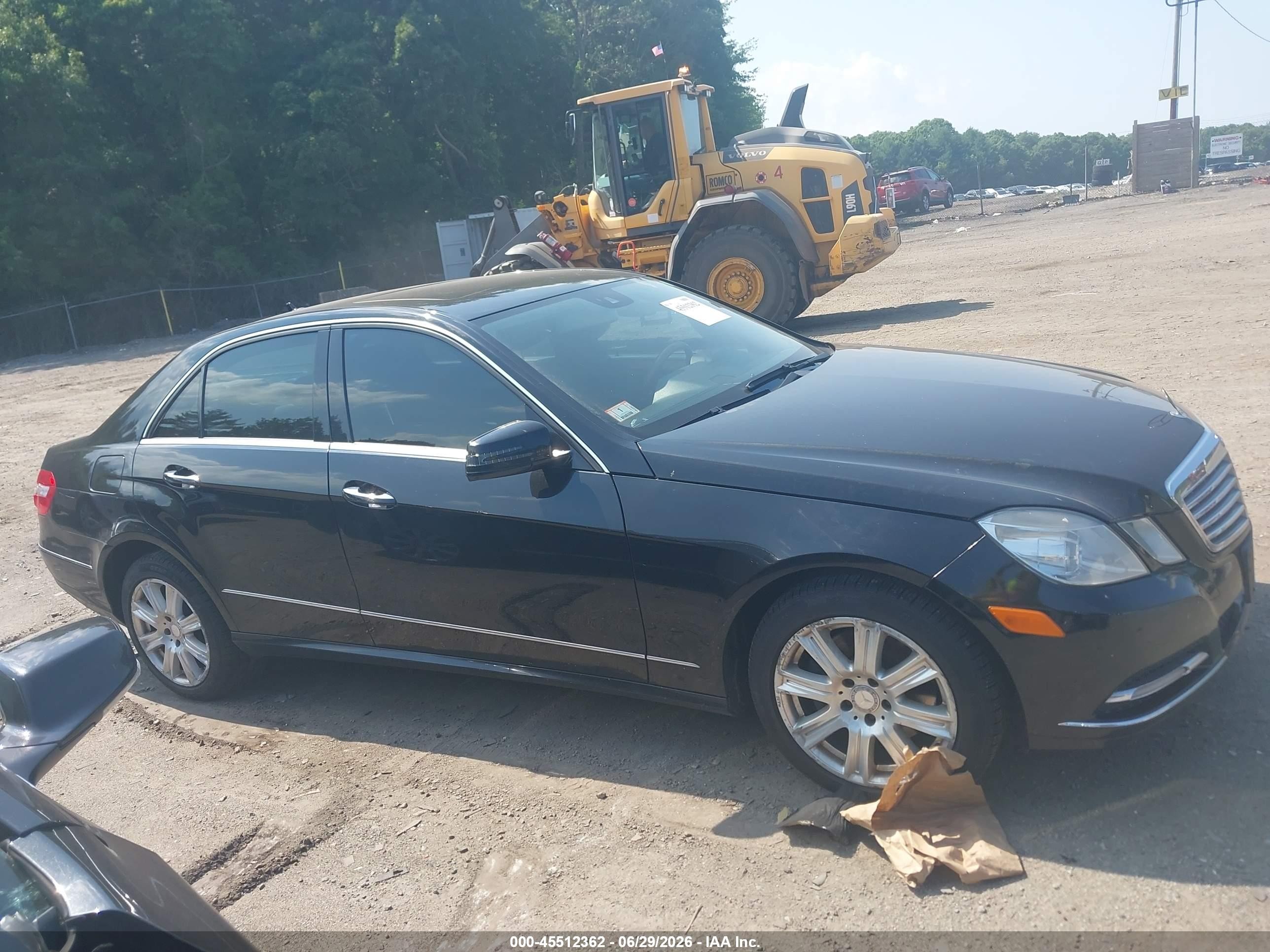 2013 Mercedes-benz E 350 4matic Black vin: WDDHF8JBXDA663758