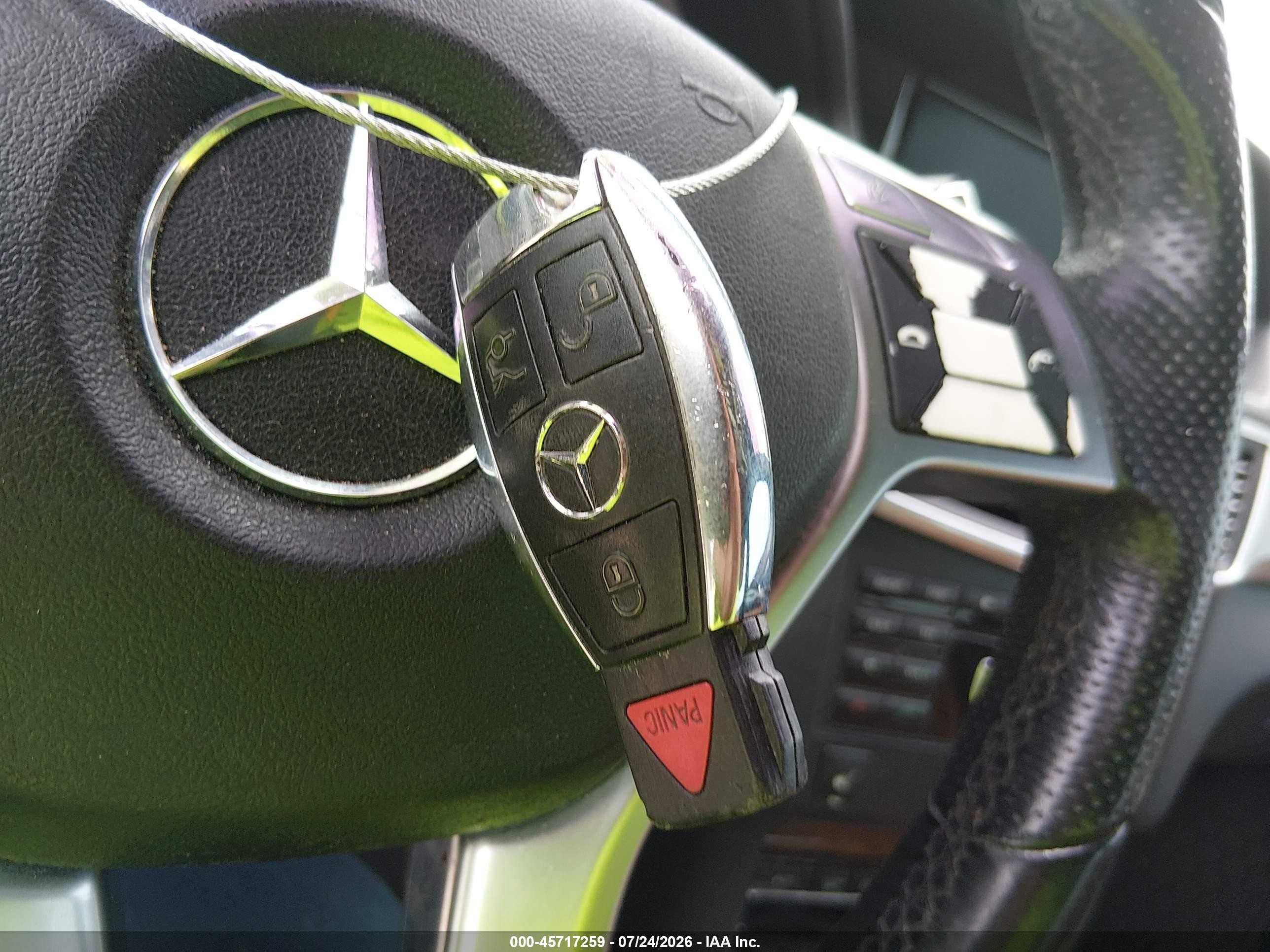 2013 Mercedes-benz E 350 4matic White vin: WDDHF8JBXDA670855