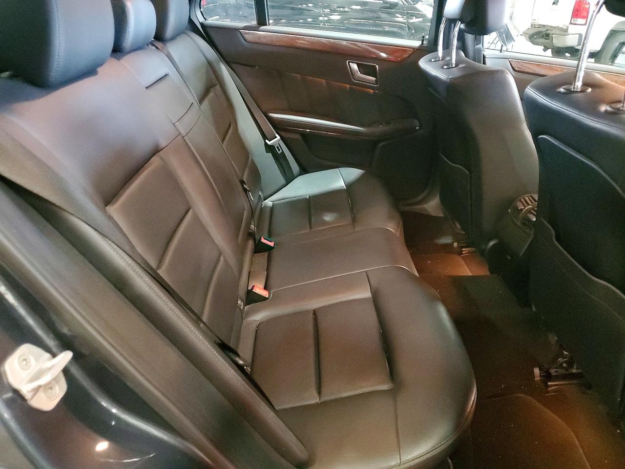 2013 Mercedes-benz E 350 4matic Gray vin: WDDHF8JBXDA683539