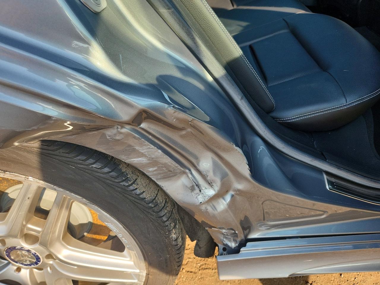 2014 Mercedes-benz E 350 4matic Silver vin: WDDHF8JBXEA808508