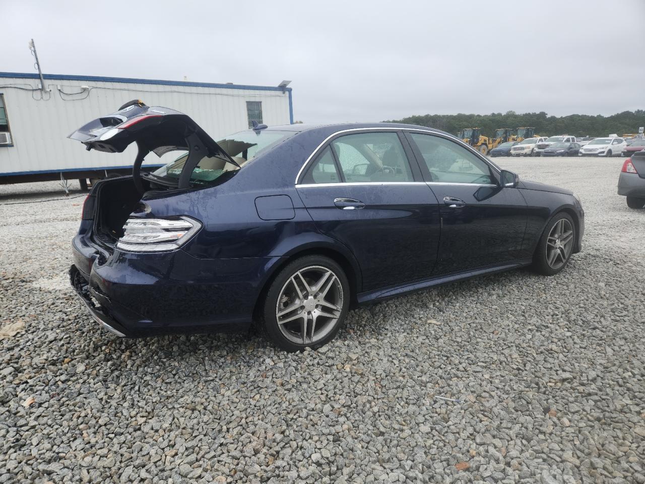 2014 Mercedes-benz E 350 4matic Blue vin: WDDHF8JBXEA859328