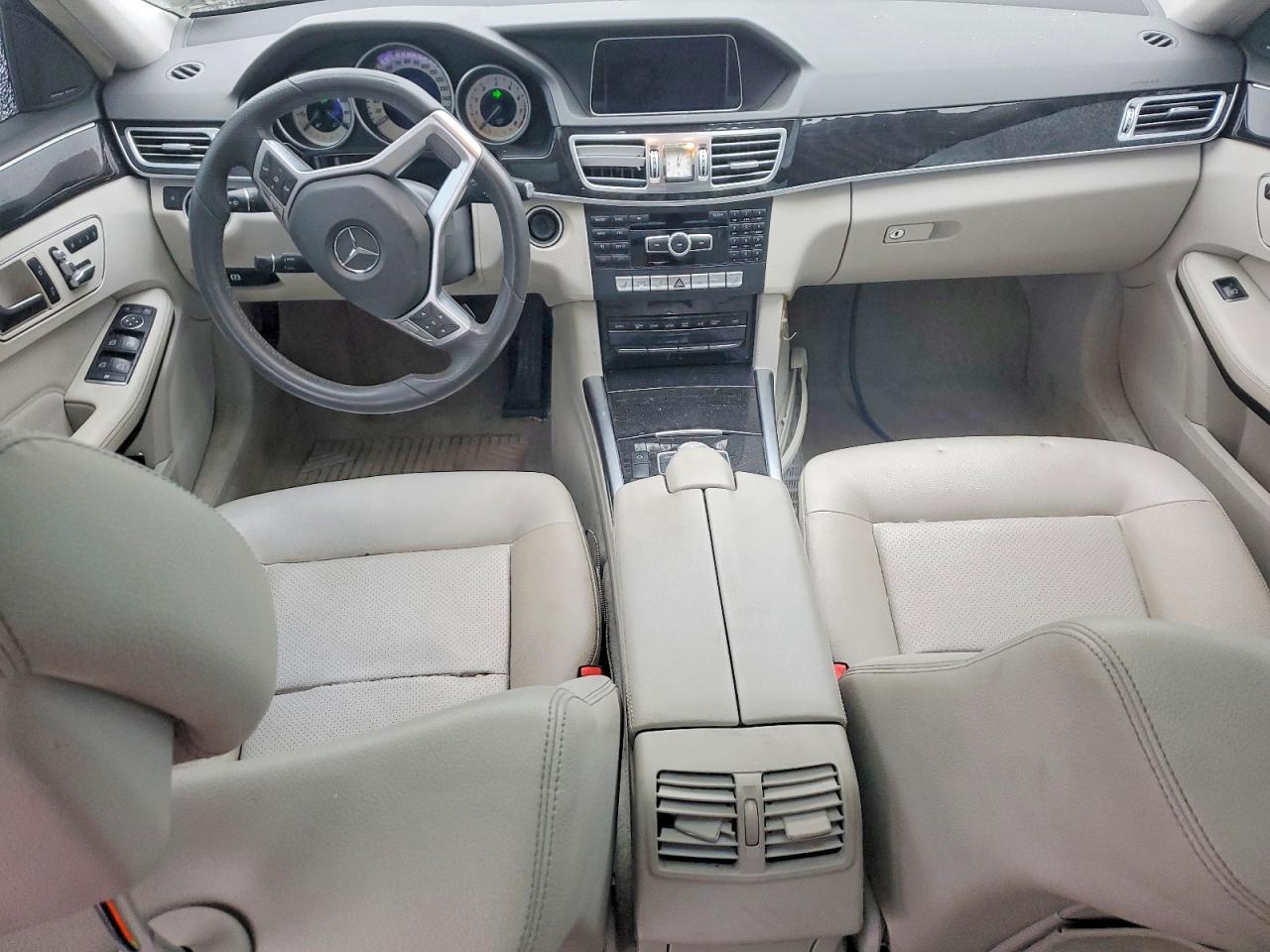 2014 Mercedes-benz E 350 4matic Silver vin: WDDHF8JBXEA932083