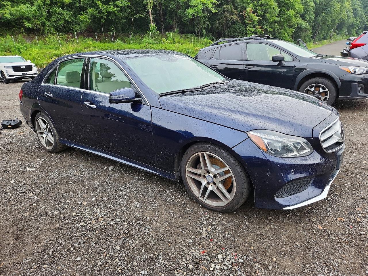 2014 Mercedes-benz E 350 4matic Blue vin: WDDHF8JBXEA985754