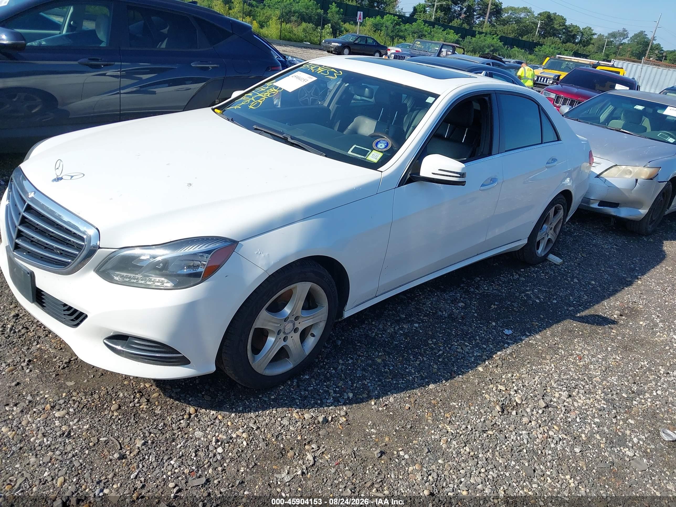 2014 Mercedes-benz E 350 4matic White vin: WDDHF8JBXEA991683