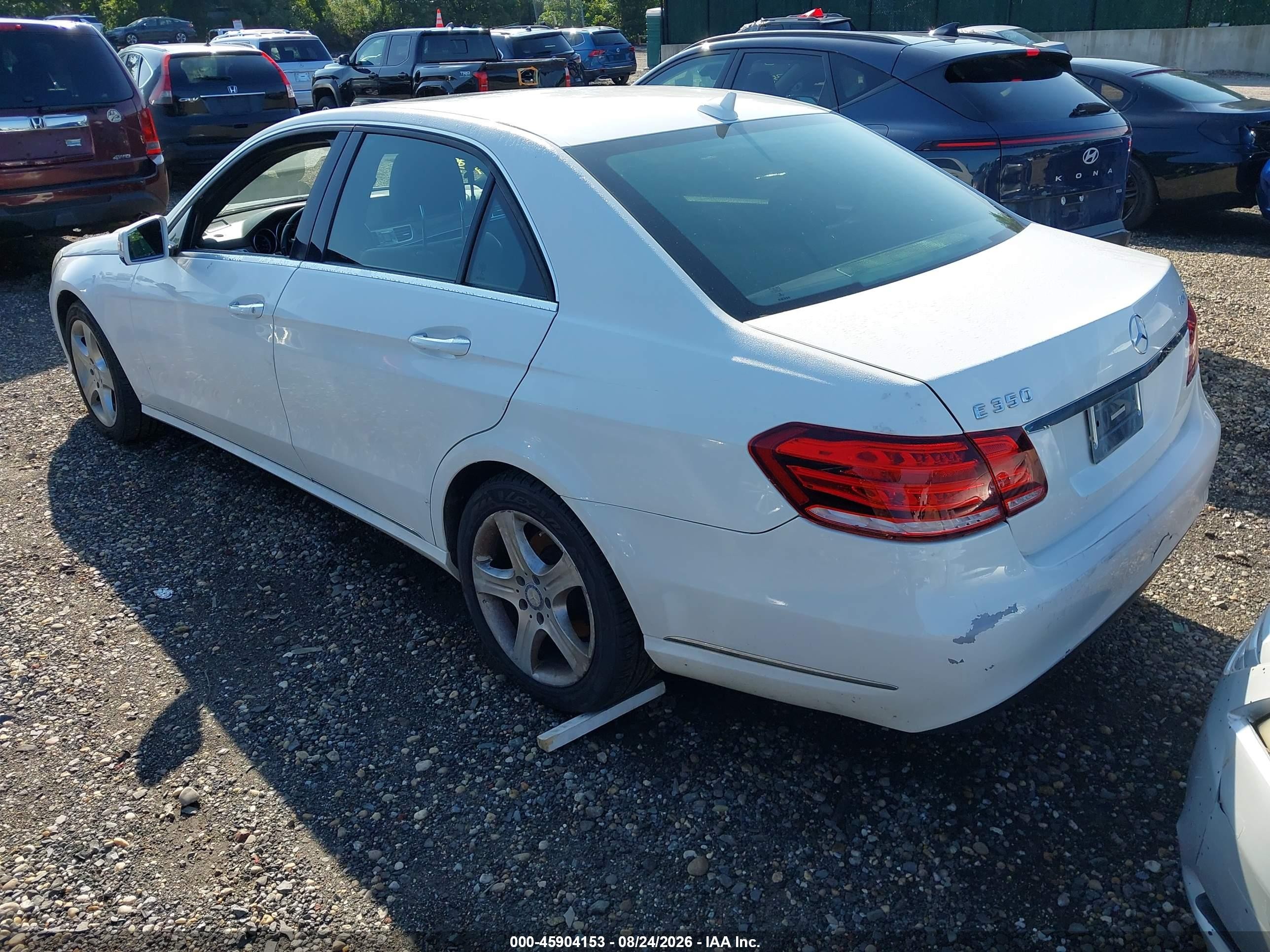 2014 Mercedes-benz E 350 4matic White vin: WDDHF8JBXEA991683