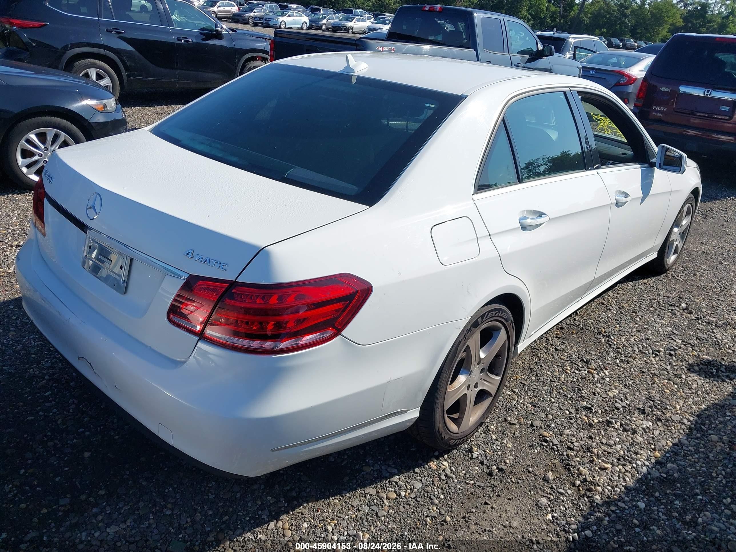 2014 Mercedes-benz E 350 4matic White vin: WDDHF8JBXEA991683