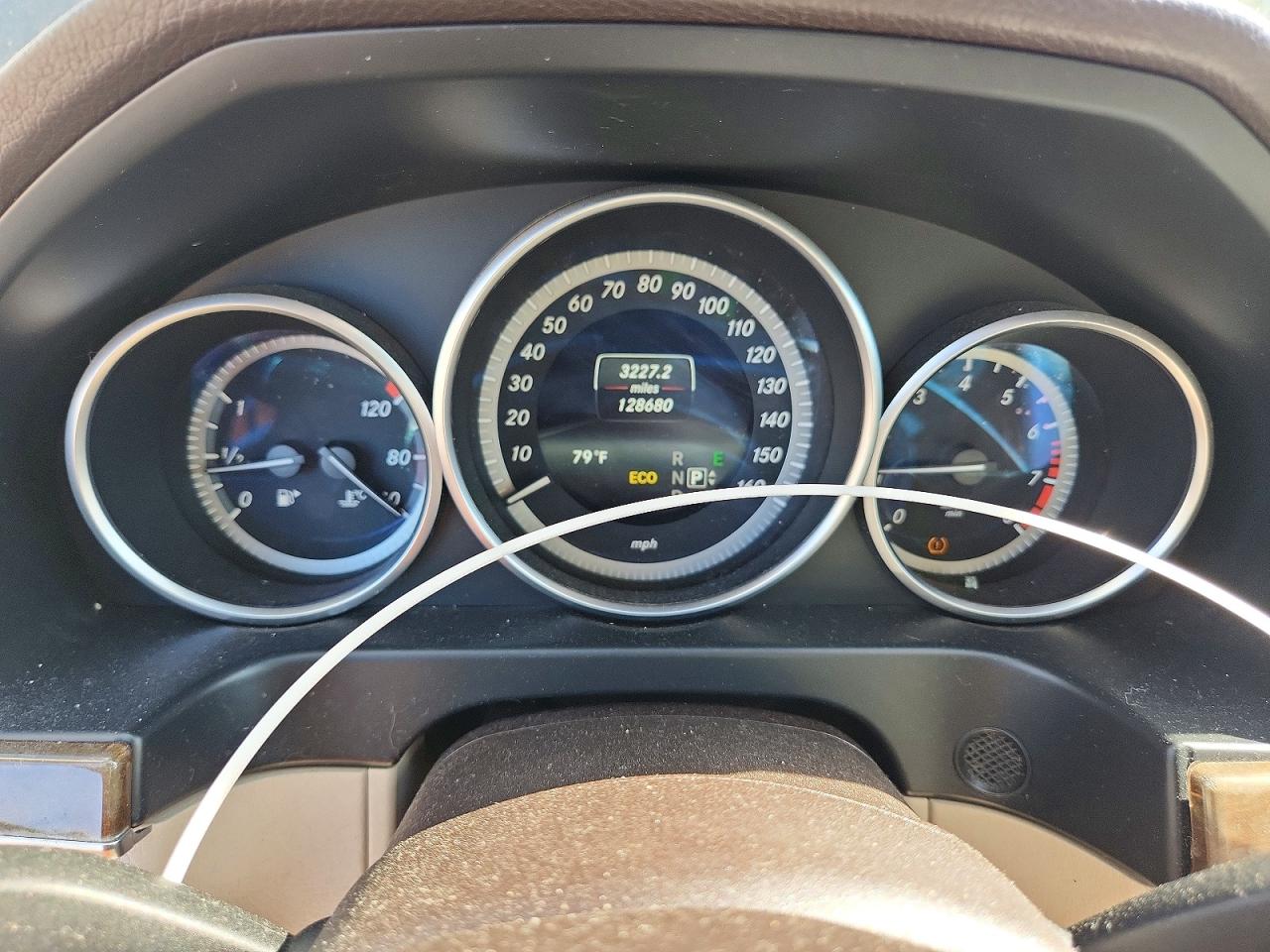 2014 Mercedes-benz E 350 4matic Черный vin: WDDHF8JBXEB043584