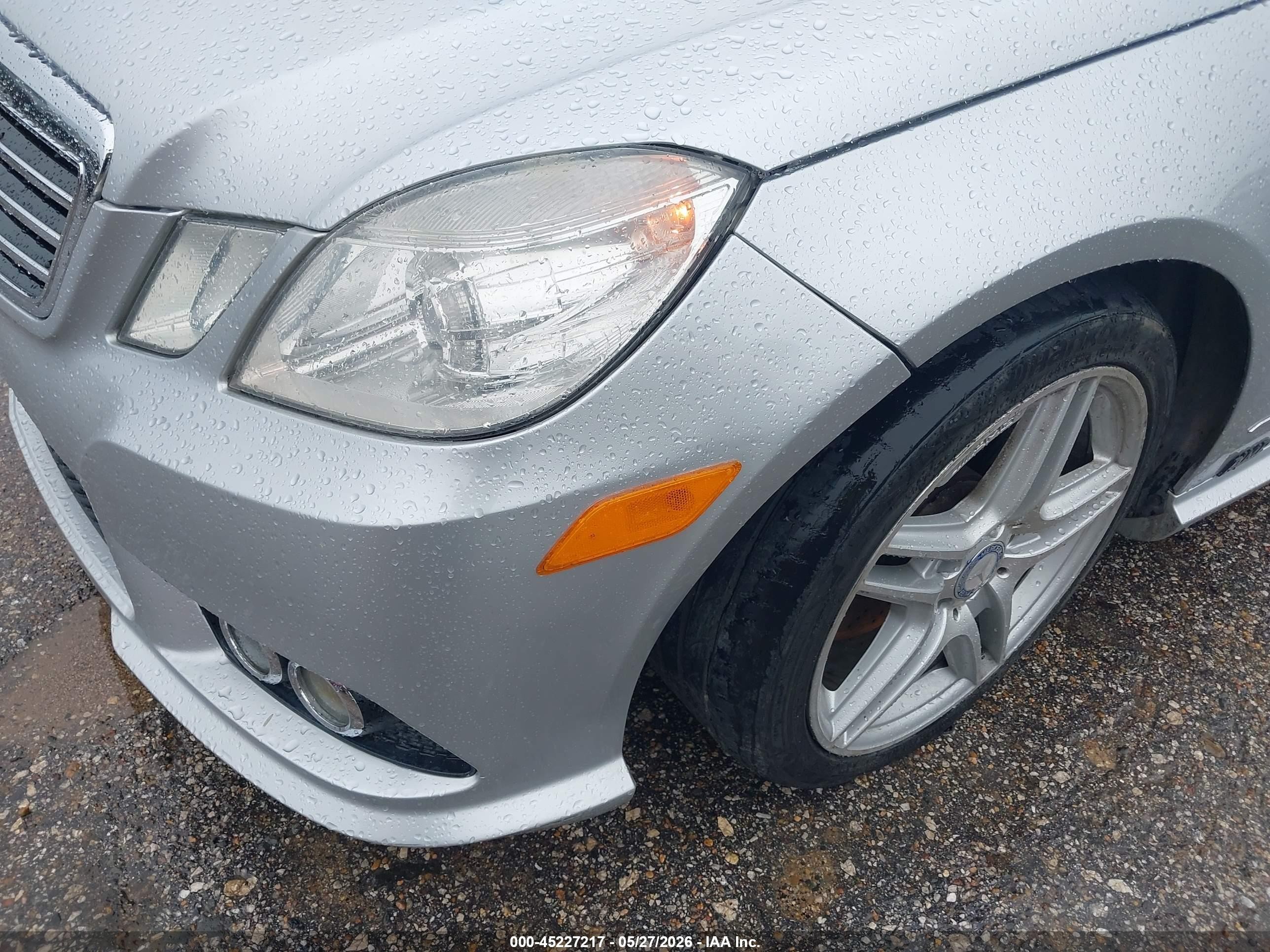 2010 Mercedes-benz E 550 4matic Silver vin: WDDHF9AB1AA234591