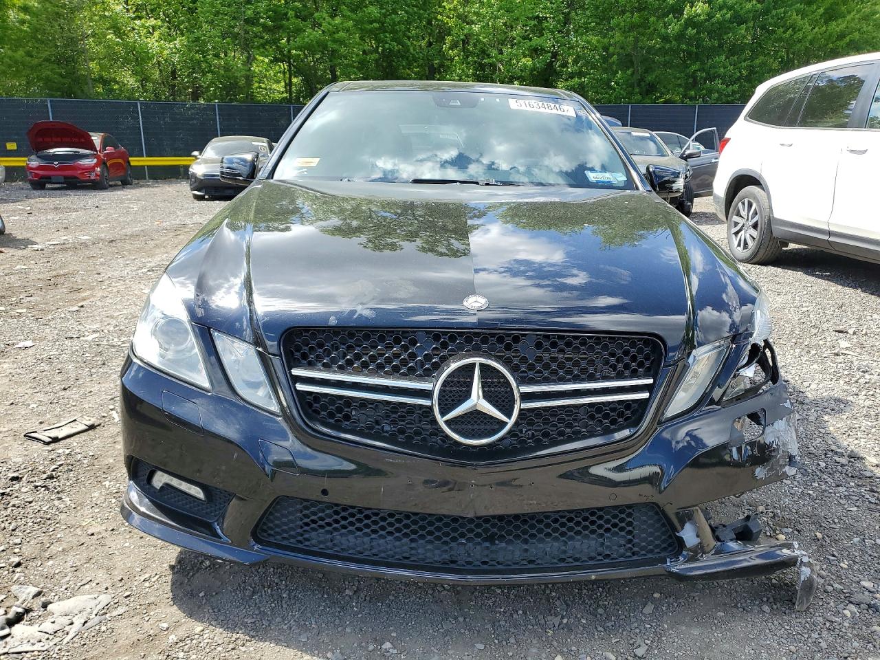 2011 Mercedes-benz E 550 4matic Black vin: WDDHF9AB1BA348110