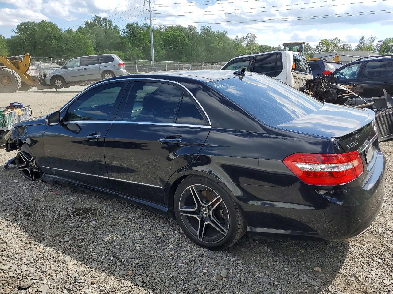 2011 Mercedes-benz E 550 4matic Black vin: WDDHF9AB1BA348110