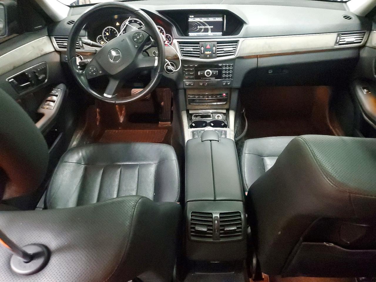 2010 Mercedes-benz E 550 4matic Silver vin: WDDHF9AB2AA171646