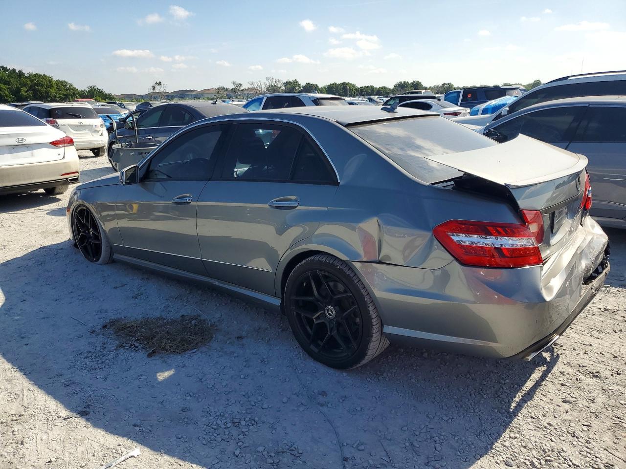 2011 Mercedes-benz E 550 4matic Gray vin: WDDHF9AB2BA417998