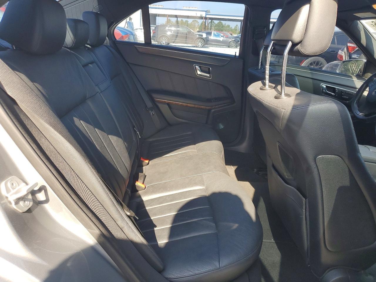 2011 Mercedes-benz E 550 4matic Gray vin: WDDHF9AB2BA417998