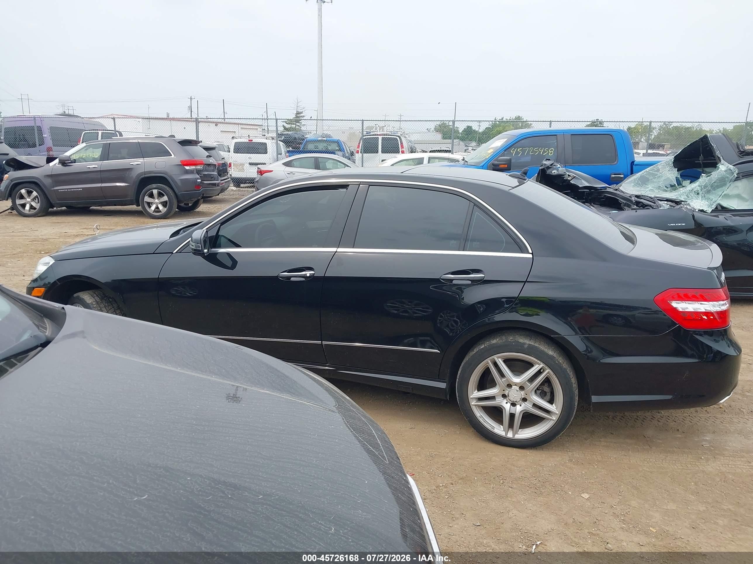 2011 Mercedes-benz E 550 4matic Black vin: WDDHF9AB2BA501156