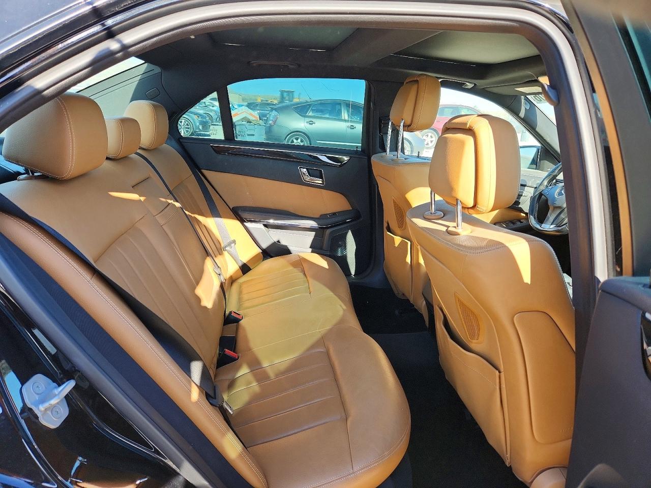 2010 Mercedes-benz E 550 4matic Черный vin: WDDHF9AB3AA236083