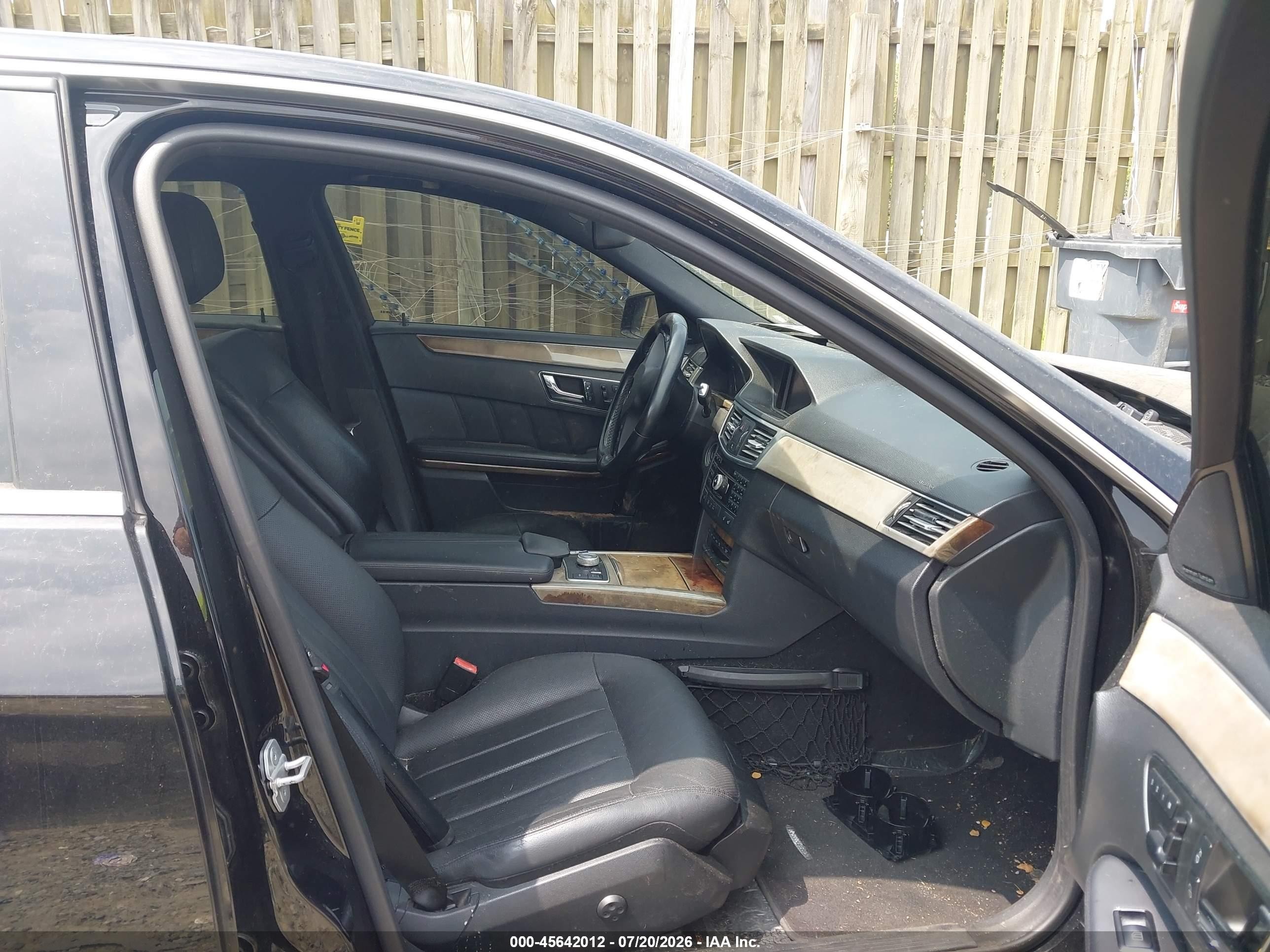 2010 Mercedes-benz E 550 4matic Black vin: WDDHF9AB3AA248525