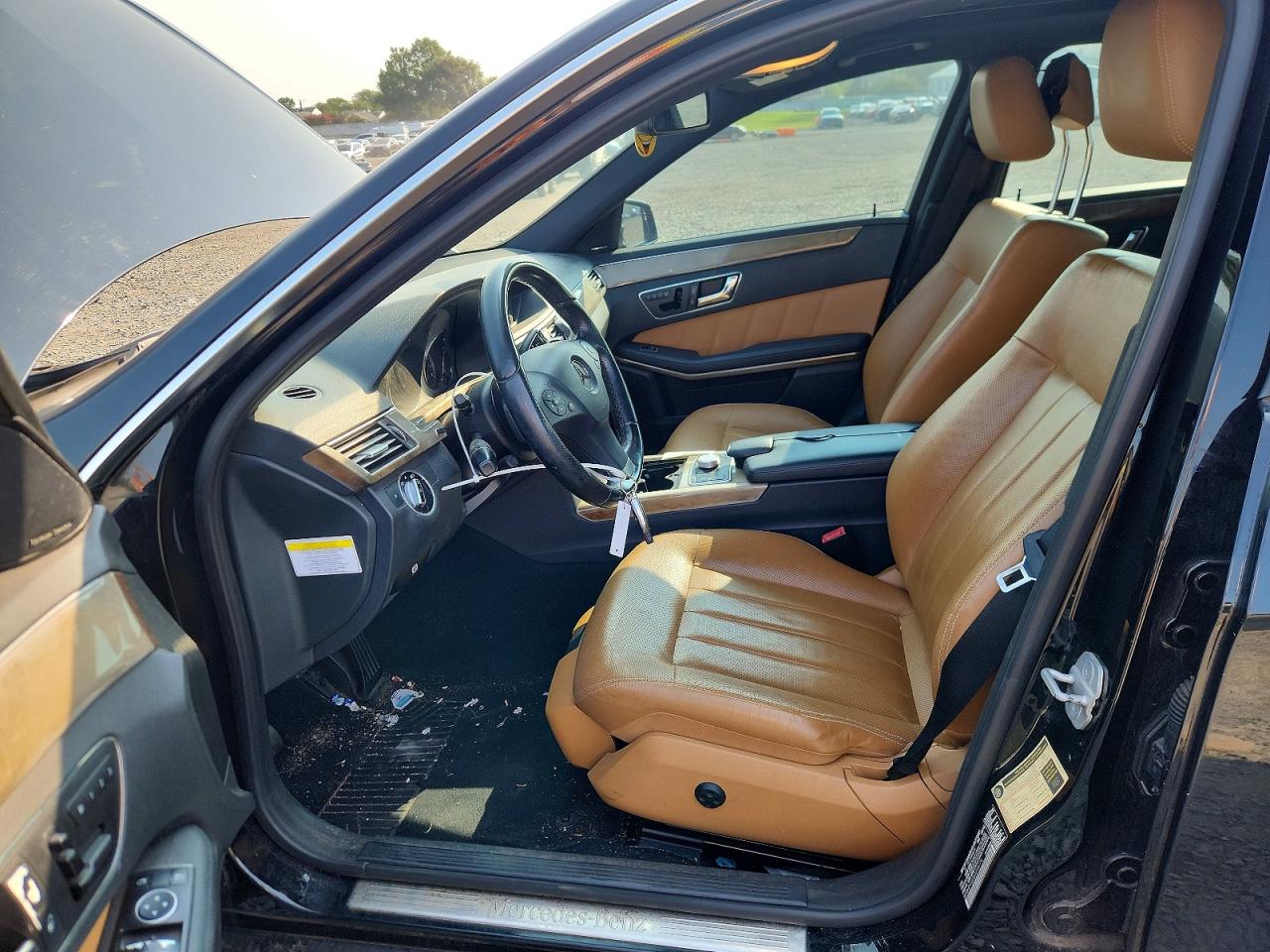 2011 Mercedes-benz E 550 4matic Black vin: WDDHF9AB5BA298179