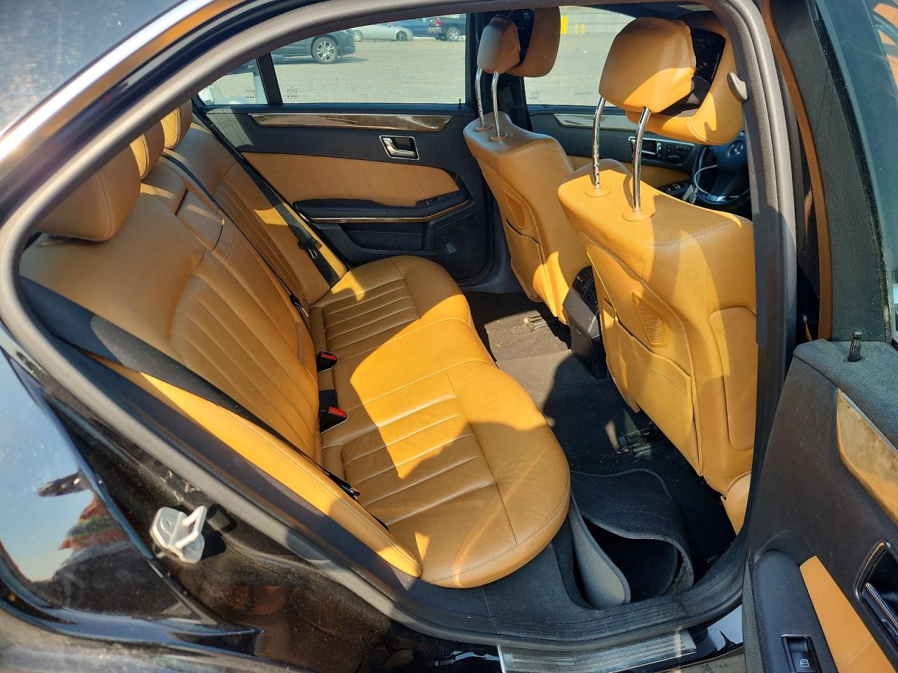 2011 Mercedes-benz E 550 4matic Black vin: WDDHF9AB5BA298179