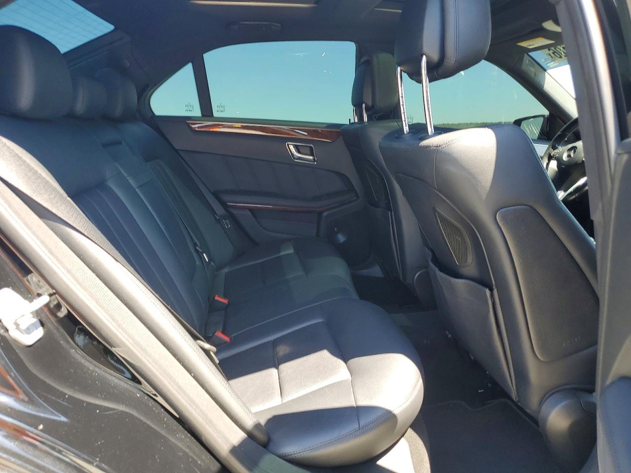 2011 Mercedes-benz E 550 4matic Black vin: WDDHF9AB5BA363189