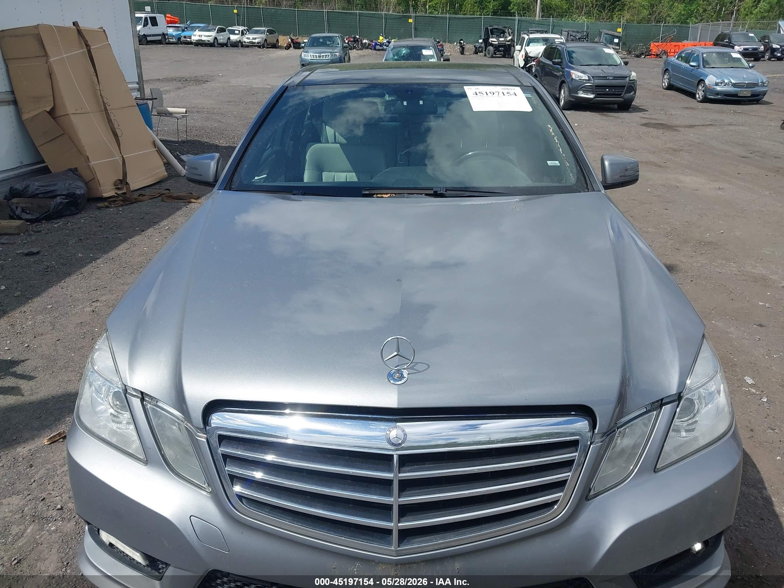 2011 Mercedes-benz E 550 4matic Silver vin: WDDHF9AB5BA442720