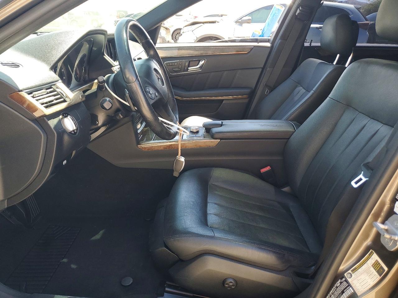 2010 Mercedes-benz E 550 4matic Gray vin: WDDHF9AB9AA130267