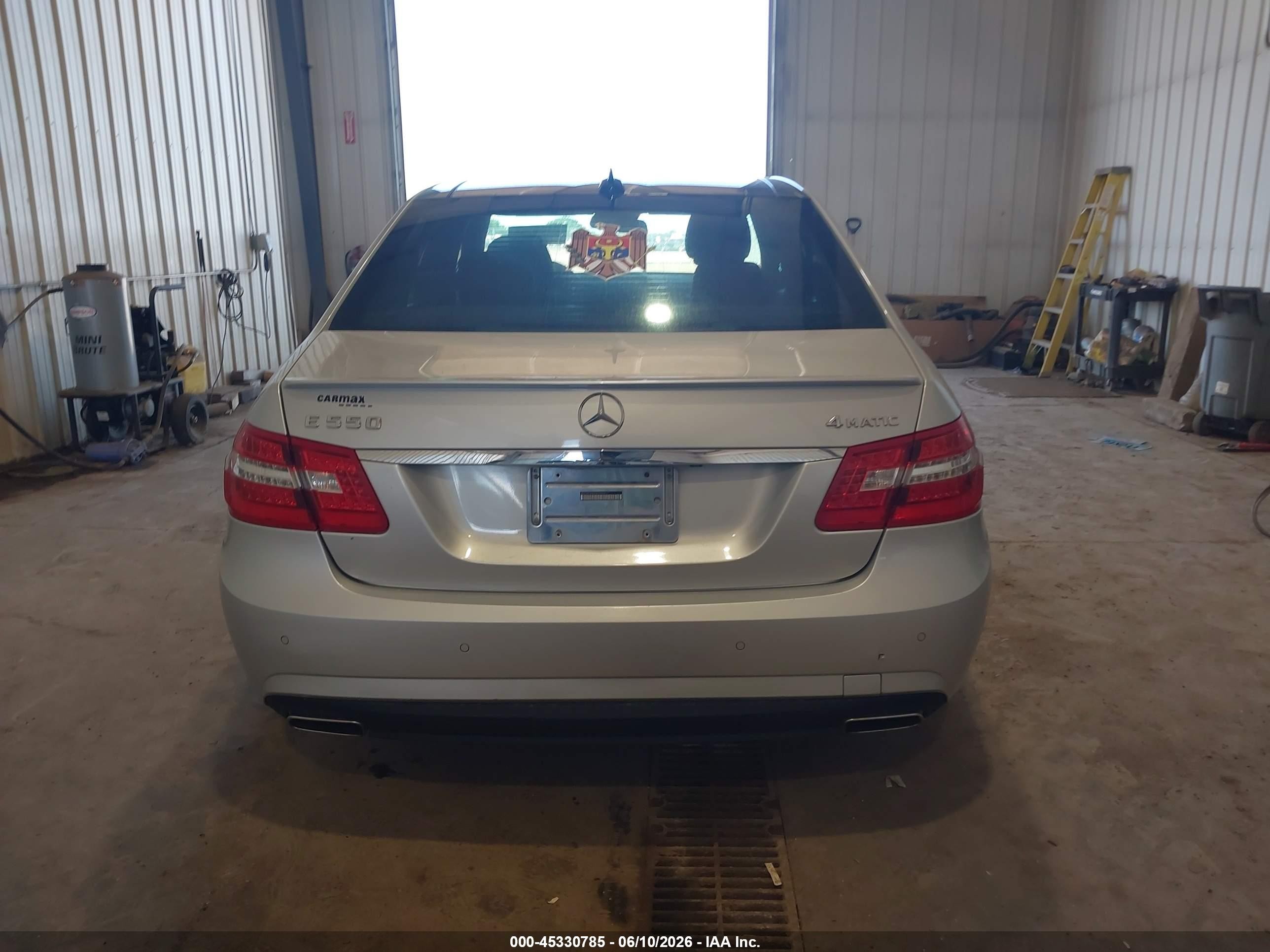 2011 Mercedes-benz E 550 4matic Gray vin: WDDHF9ABXBA500417